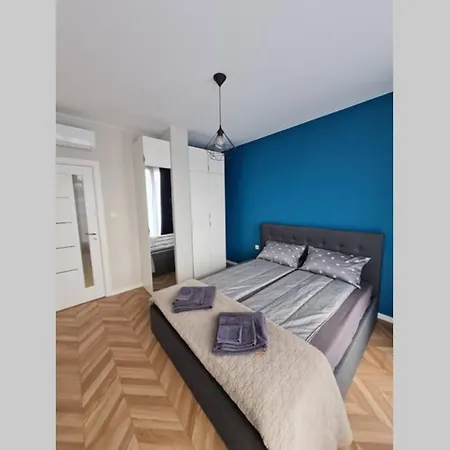 Apartament Stk-Modern Apartment Near The Sea Garden,Sity Center