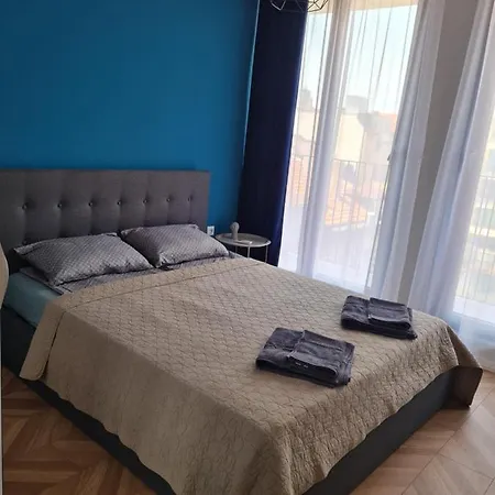 Appartement Stk-Modern Apartment Near The Sea Garden,Sity Center